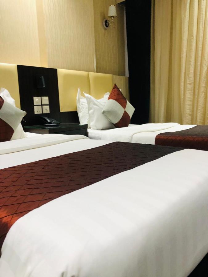 M Platinum Hotel Medina Eksteriør billede