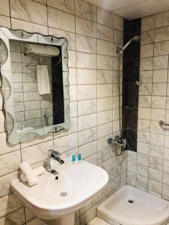 M Platinum Hotel Medina Eksteriør billede