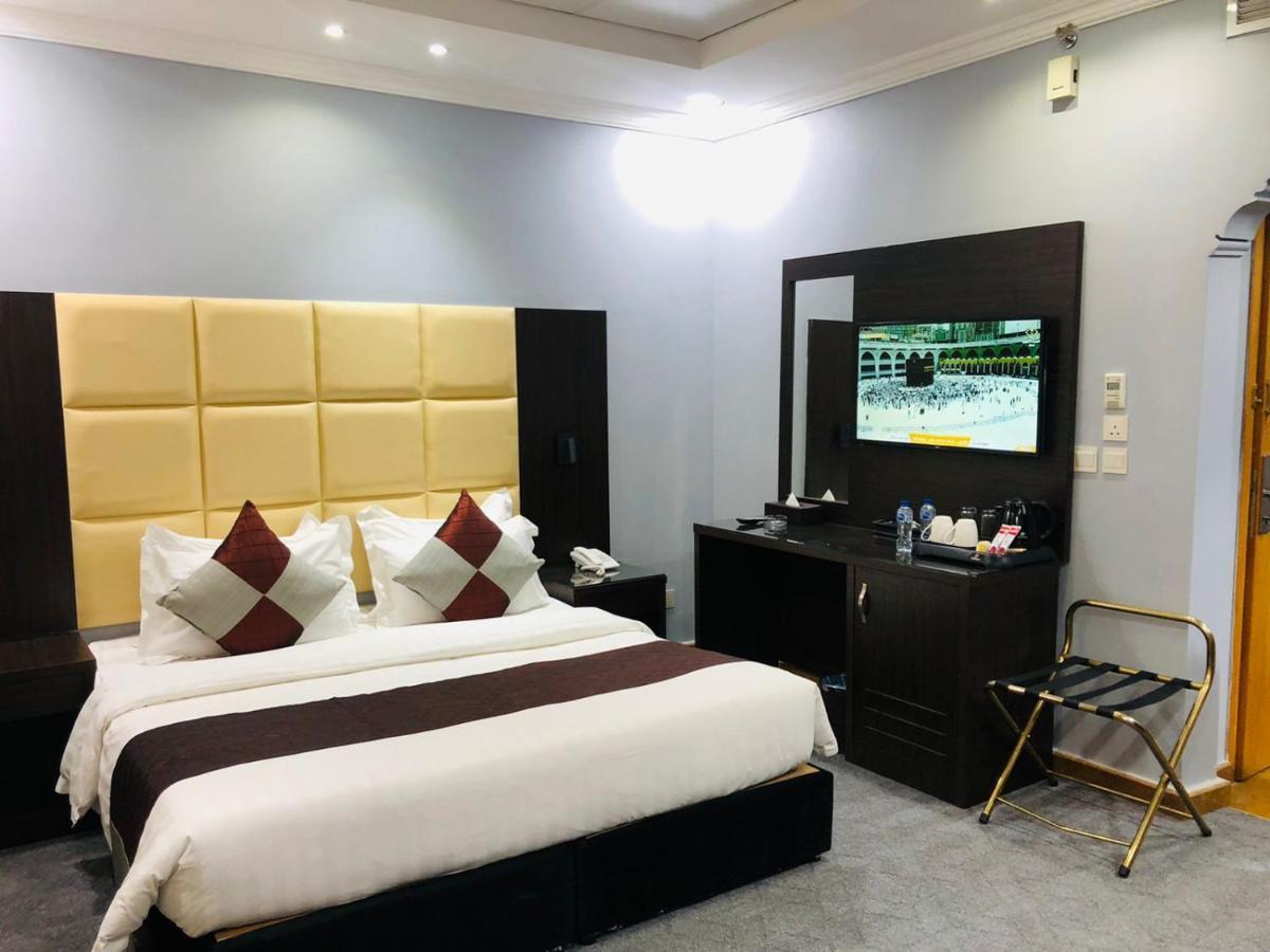 M Platinum Hotel Medina Eksteriør billede